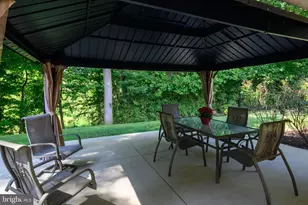 12102 Lerner Pl, Bowie, MD 20715 - Photo 47