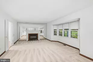 12102 Lerner Pl, Bowie, MD 20715 - Photo 7