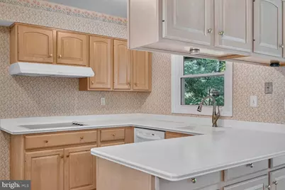 8798 Oxwell Lane, Laurel, MD 20708 - Photo 5