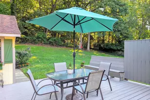 8 Empire Pl, Greenbelt, MD 20770 - Photo 3