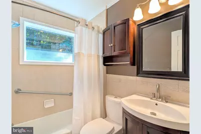 8 Empire Place, Greenbelt, MD 20770 - Photo 15