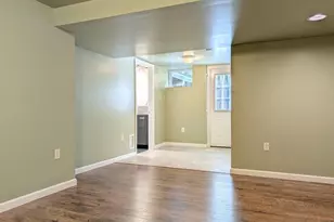 8 Empire Pl, Greenbelt, MD 20770 - Photo 23
