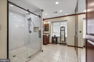 221 Surrey Circle Dr S, Fort Washington, MD 20744 - Photo 27