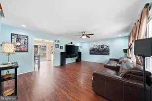 16010 Pond Meadow Ln, Bowie, MD 20716 - Photo 7