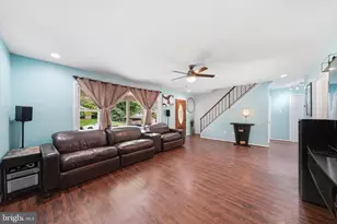 16010 Pond Meadow Ln, Bowie, MD 20716 - Photo 5