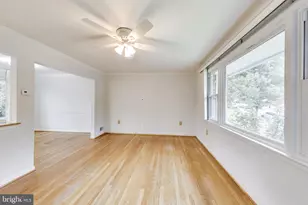 3510 Marlbrough Way, College Park, MD 20740 - Photo 7