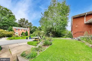 3510 Marlbrough Way, College Park, MD 20740 - Photo 3