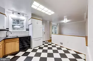 3510 Marlbrough Way, College Park, MD 20740 - Photo 13
