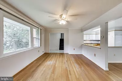 3510 Marlbrough Way, College Park, MD 20740 - Photo 9