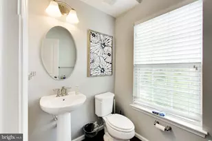 8111 Greenbelt Station Pkwy, Greenbelt, MD 20770 - Photo 9
