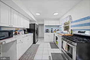 12502 Killian Ln, Bowie, MD 20715 - Photo 17