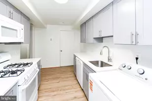 10245 Prince Pl, Upper Marlboro, MD 20774 - Photo 27