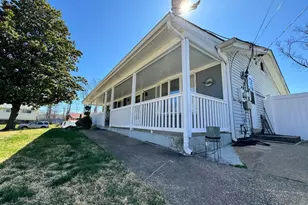 6300 Hardwood Dr, Lanham, MD 20706 - Photo 5
