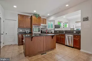 12001 Shadywood Ct, Bowie, MD 20721 - Photo 15