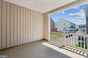5418 Manor Park Dr, Upper Marlboro, MD 20772 - Photo 25