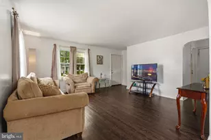 8902 Marquis Ln, Clinton, MD 20735 - Photo 5