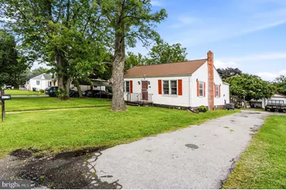 8902 Marquis Lane, Clinton, MD 20735 - Photo 3
