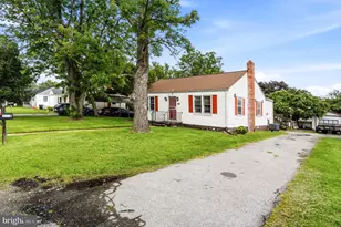 8902 Marquis Ln, Clinton, MD 20735 - Photo 3