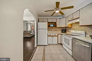 8902 Marquis Ln, Clinton, MD 20735 - Photo 17