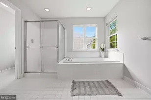 8105 Overfield Ct, Bowie, MD 20715 - Photo 31