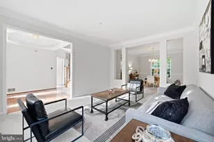 8105 Overfield Ct, Bowie, MD 20715 - Photo 7
