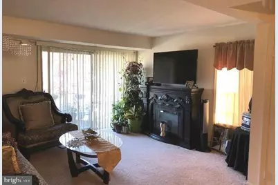 7938 Lakecrest Drive, Greenbelt, MD 20770 - Photo 5