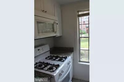 7938 Lakecrest Drive, Greenbelt, MD 20770 - Photo 7
