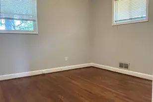 9103 Wallace Rd, Lanham, MD 20706 - Photo 13