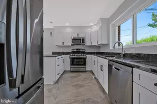 915 E Meadows Ct, Oxon Hill, MD 20745 - Photo 9