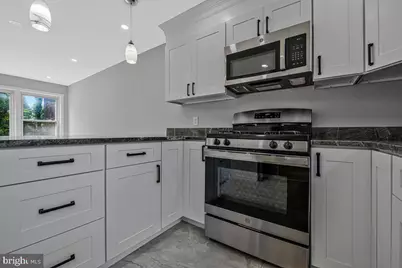 915 E Meadows Court, Oxon Hill, MD 20745 - Photo 15