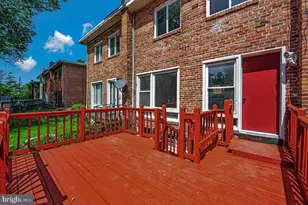 915 E Meadows Ct, Oxon Hill, MD 20745 - Photo 35