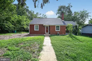 4700 Addison Dr, Oxon Hill, MD 20745 - Photo 1