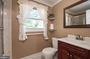 12801 Brunswick Ln, Bowie, MD 20715 - Photo 31