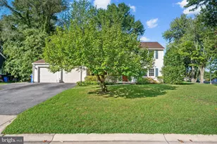 12801 Brunswick Ln, Bowie, MD 20715 - Photo 3