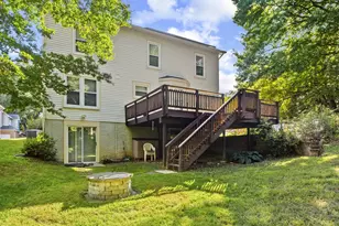 9320 Creekview Dr, Laurel, MD 20708 - Photo 5