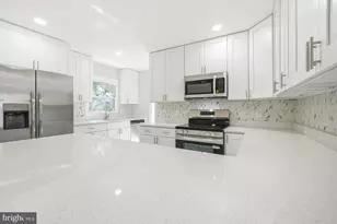 11309 Cherry Hill Rd, Beltsville, MD 20705 - Photo 11
