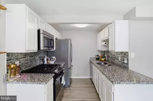 1859 Village Green, Hyattsville, MD 20785 - Photo 5