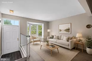 14122 Oakpointe Dr, Laurel, MD 20707 - Photo 3