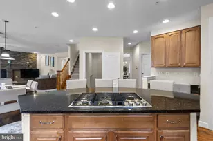 15430 Symondsbury Way, Upper Marlboro, MD 20774 - Photo 21