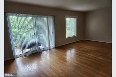 6932 Hanover Parkway #303, Greenbelt, MD 20770 - Photo 3
