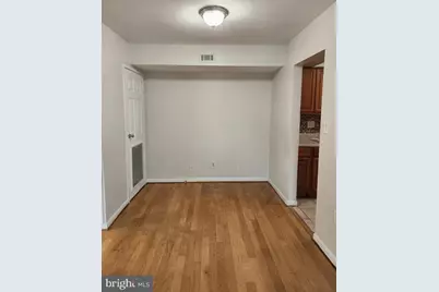 6932 Hanover Parkway #303, Greenbelt, MD 20770 - Photo 7