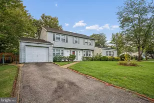 12801 Beaverdale Ln, Bowie, MD 20715 - Photo 3