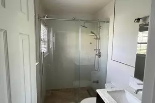5102 Nantucket Rd, College Park, MD 20740 - Photo 13