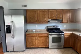 5102 Nantucket Rd, College Park, MD 20740 - Photo 3