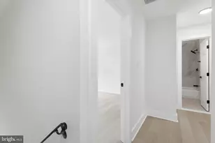7621 Ingrid Pl, Landover, MD 20785 - Photo 19