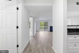 14200 Farnsworth Ln, Upper Marlboro, MD 20772 - Photo 5