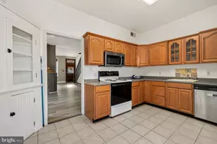 335 Prince George St, Laurel, MD 20707 - Photo 17