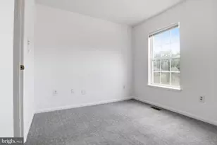 3213 Prince Ranier Pl, District Heights, MD 20747 - Photo 21