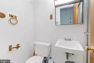 2302 Muskogee St, Hyattsville, MD 20783 - Photo 27