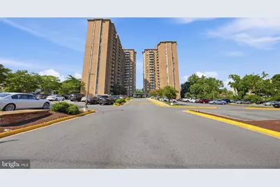 1836 Metzerott Road #904, Hyattsville, MD 20783 - Photo 5